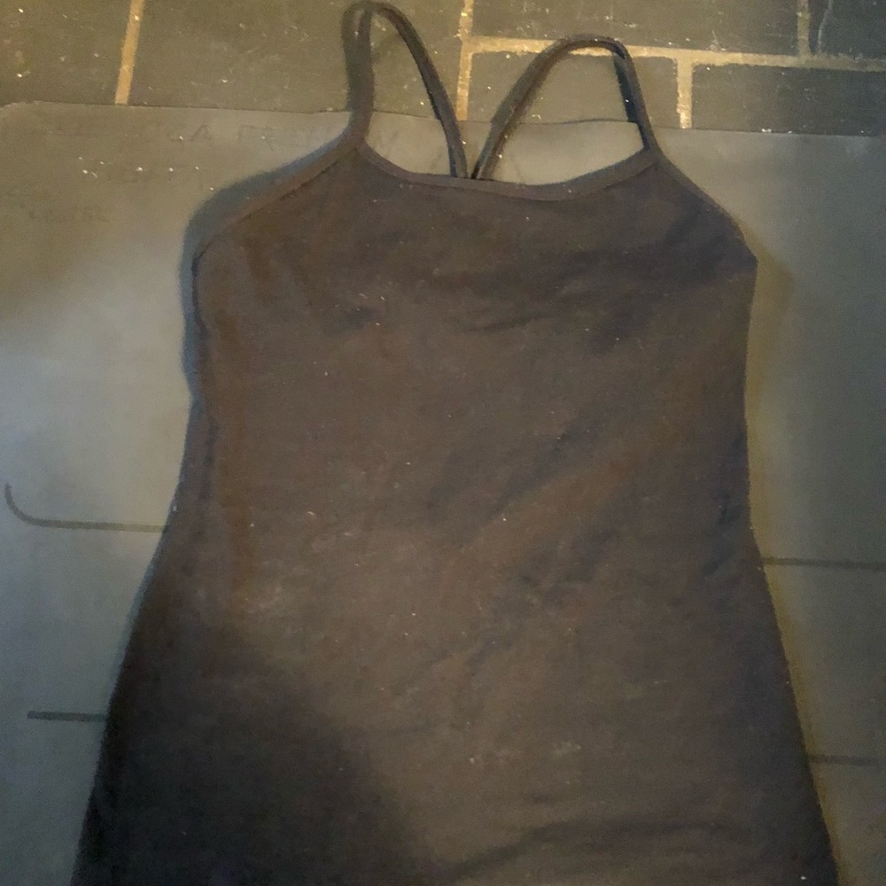 Lululemon Black power Y tank size 6